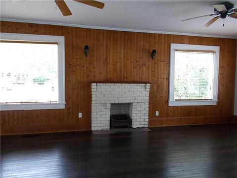 504 Sunset Dr, High Point, NC 27262 photo 5