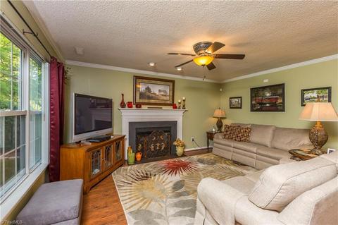 3111 Timberwolf Ave, High Point, NC 27265 photo 7