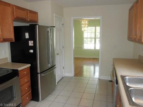 906 Park St, High Point, NC 27260 photo 14