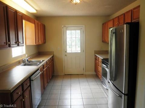 906 Park St, High Point, NC 27260 photo 15