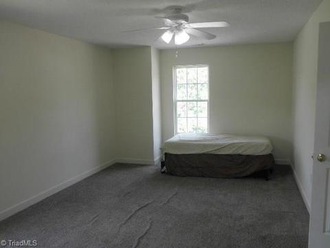 906 Park St, High Point, NC 27260 photo 22