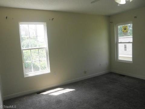 906 Park St, High Point, NC 27260 photo 20