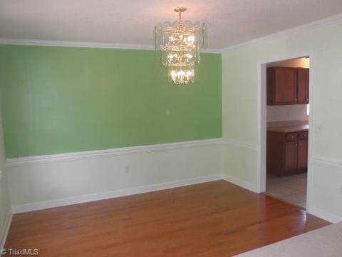 906 Park St, High Point, NC 27260 photo 12