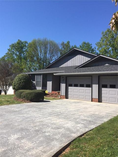2601 Northfork Ter, High Point, NC 27265 photo 4