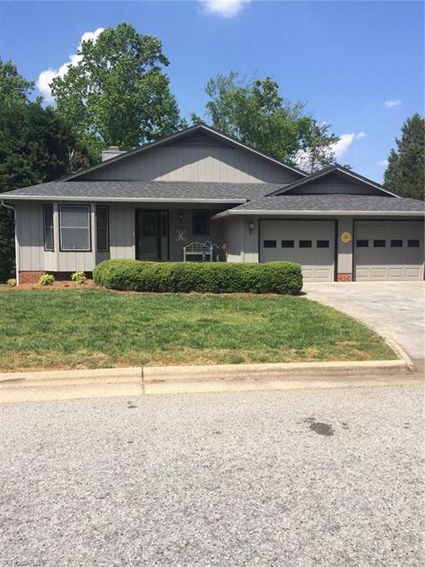 2601 Northfork Ter, High Point, NC 27265 photo 2