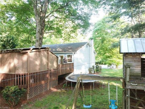 101 Pineview Ct, King, NC 27021 photo 8