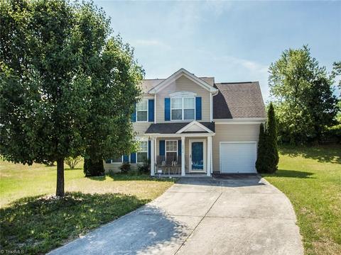 2032 Cliffvale Ct, High Point, NC 27262 photo 1