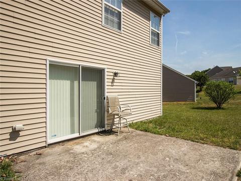 2032 Cliffvale Ct, High Point, NC 27262 photo 24