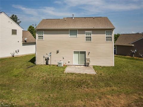 2032 Cliffvale Ct, High Point, NC 27262 photo 27
