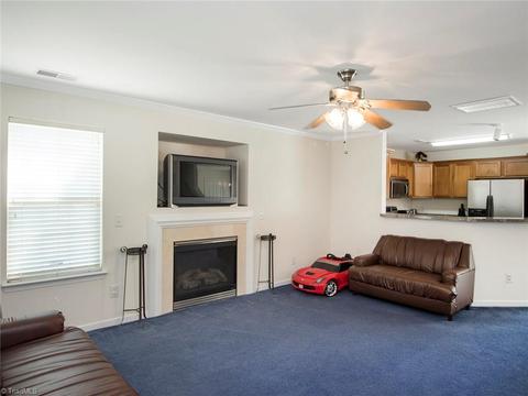 2032 Cliffvale Ct, High Point, NC 27262 photo 11