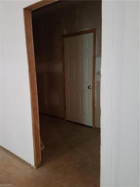 3709 Single Leaf Cir, High Point, NC 27265 photo 28