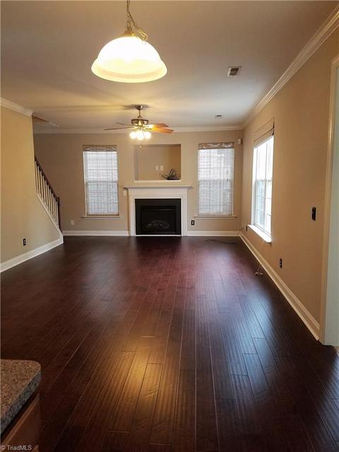 3709 Single Leaf Cir, High Point, NC 27265 photo 9