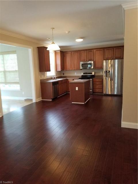 3709 Single Leaf Cir, High Point, NC 27265 photo 8