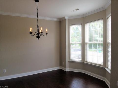 3709 Single Leaf Cir, High Point, NC 27265 photo 3