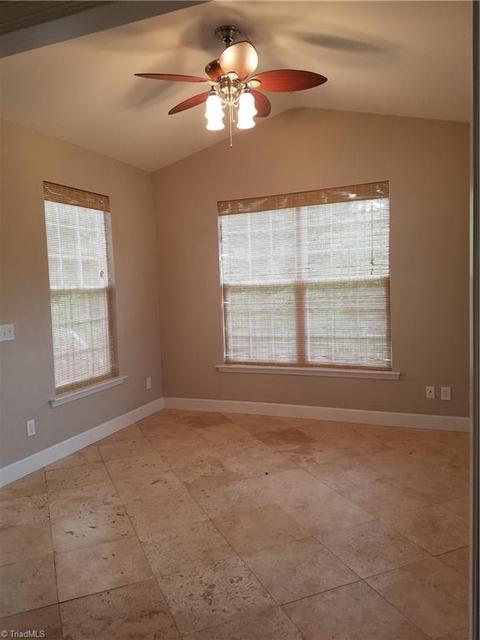 3709 Single Leaf Cir, High Point, NC 27265 photo 11