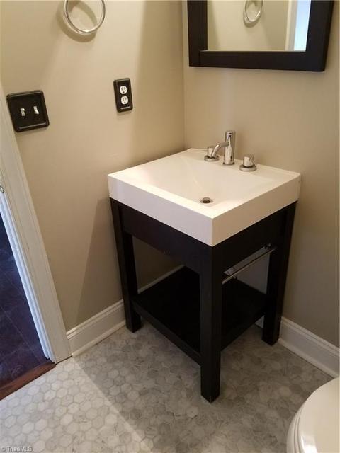 3709 Single Leaf Cir, High Point, NC 27265 photo 6