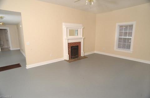 109 2nd St, Spencer, NC 28159 photo 3