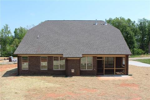 30 Silver Maple Dr, Elon, NC 27244 photo 4