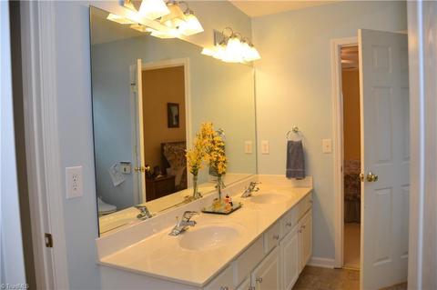 2973 Maple Branch Dr, High Point, NC 27265 photo 19