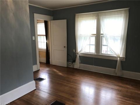 211 E Ray Ave, High Point, NC 27262 photo 9