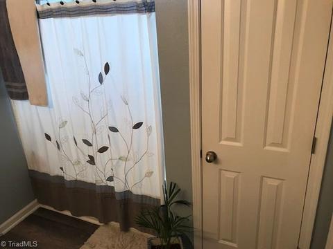 2487 Ingleside Dr, High Point, NC 27265 photo 14