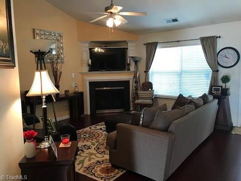 2487 Ingleside Dr, High Point, NC 27265 photo 9