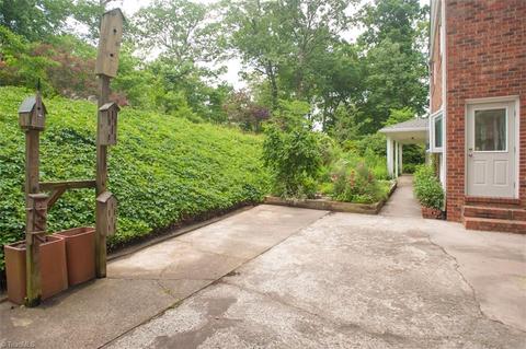 942 Nottingham Rd, High Point, NC 27262 photo 25