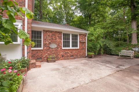 942 Nottingham Rd, High Point, NC 27262 photo 24
