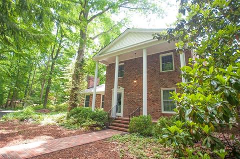 942 Nottingham Rd, High Point, NC 27262 photo 1