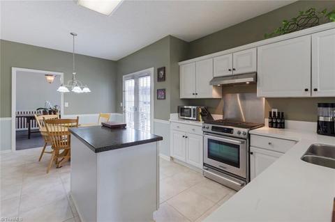 3658 Single Leaf Ct, High Point, NC 27265 photo 10