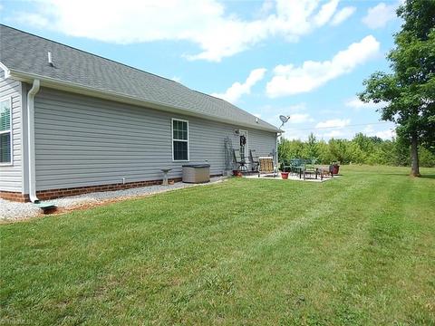 101 Calloway Ct, King, NC 27021 photo 28