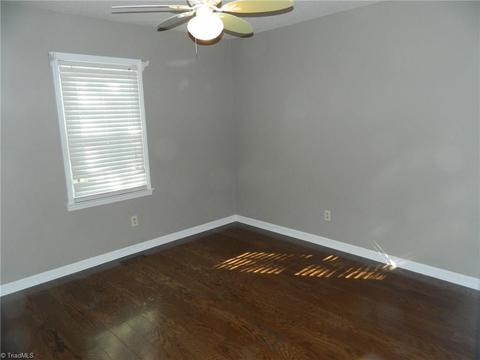 4807 Whisper Oak Dr, Trinity, NC 27370 photo 12