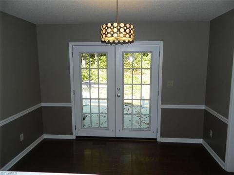 4807 Whisper Oak Dr, Trinity, NC 27370 photo 8