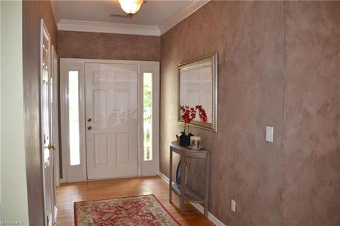 1810 Runner Stone Dr, High Point, NC 27265 photo 2