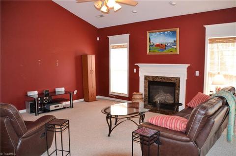 1810 Runner Stone Dr, High Point, NC 27265 photo 3