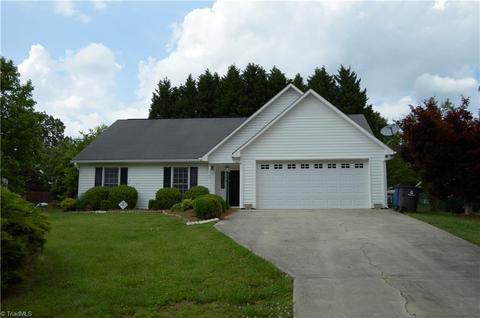 3945 Patsy Dr, Winston Salem, NC 27107 photo 1