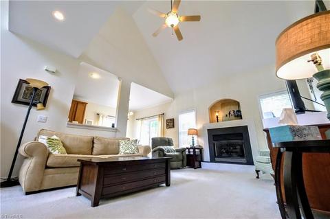 5375 Graycliff Ln, Clemmons, NC 27012 photo 6