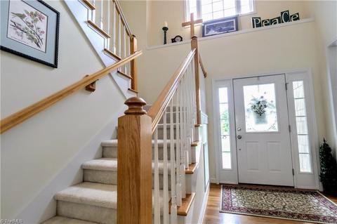 5375 Graycliff Ln, Clemmons, NC 27012 photo 3