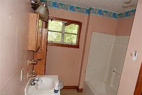 4954 Ronniedale Rd, Trinity, NC 27370 photo 4