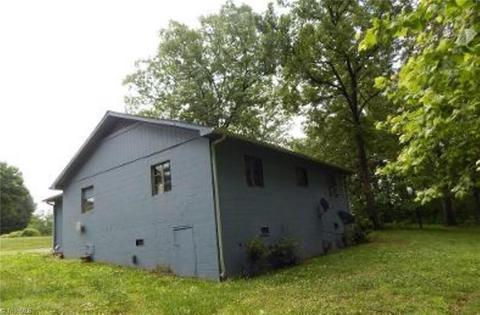 4954 Ronniedale Rd, Trinity, NC 27370 photo 8