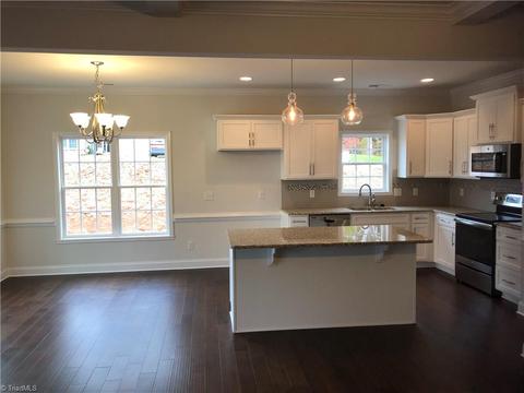 134 Cornmeal Cv, High Point, NC 27265 photo 6