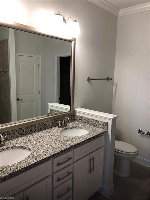 134 Cornmeal Cv, High Point, NC 27265 photo 10