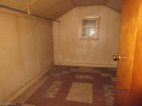 117 Old Mill Rd, High Point, NC 27265 photo 8