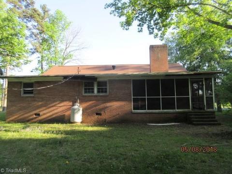 117 Old Mill Rd, High Point, NC 27265 photo 11