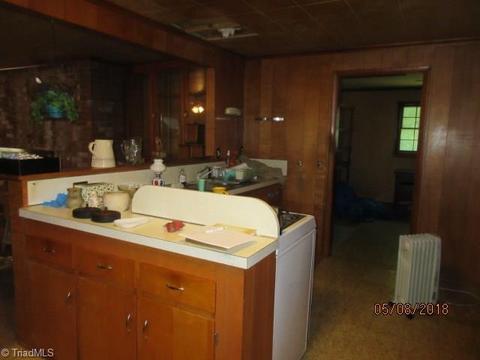 117 Old Mill Rd, High Point, NC 27265 photo 3