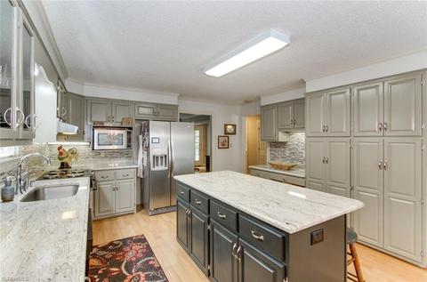 231 Pine Tree Ln, High Point, NC 27265 photo 7
