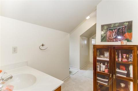 231 Pine Tree Ln, High Point, NC 27265 photo 19