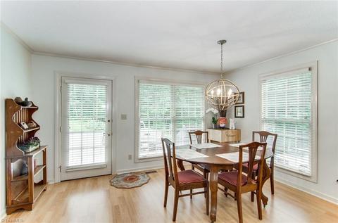 231 Pine Tree Ln, High Point, NC 27265 photo 12