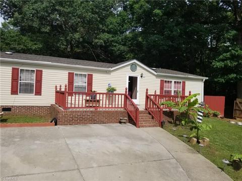 5908 Hampton Rd, Clemmons, NC 27012 photo 1