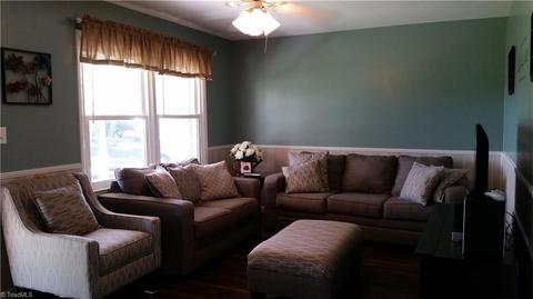 638 Flippin Rd, Lowgap, NC 27024 photo 9